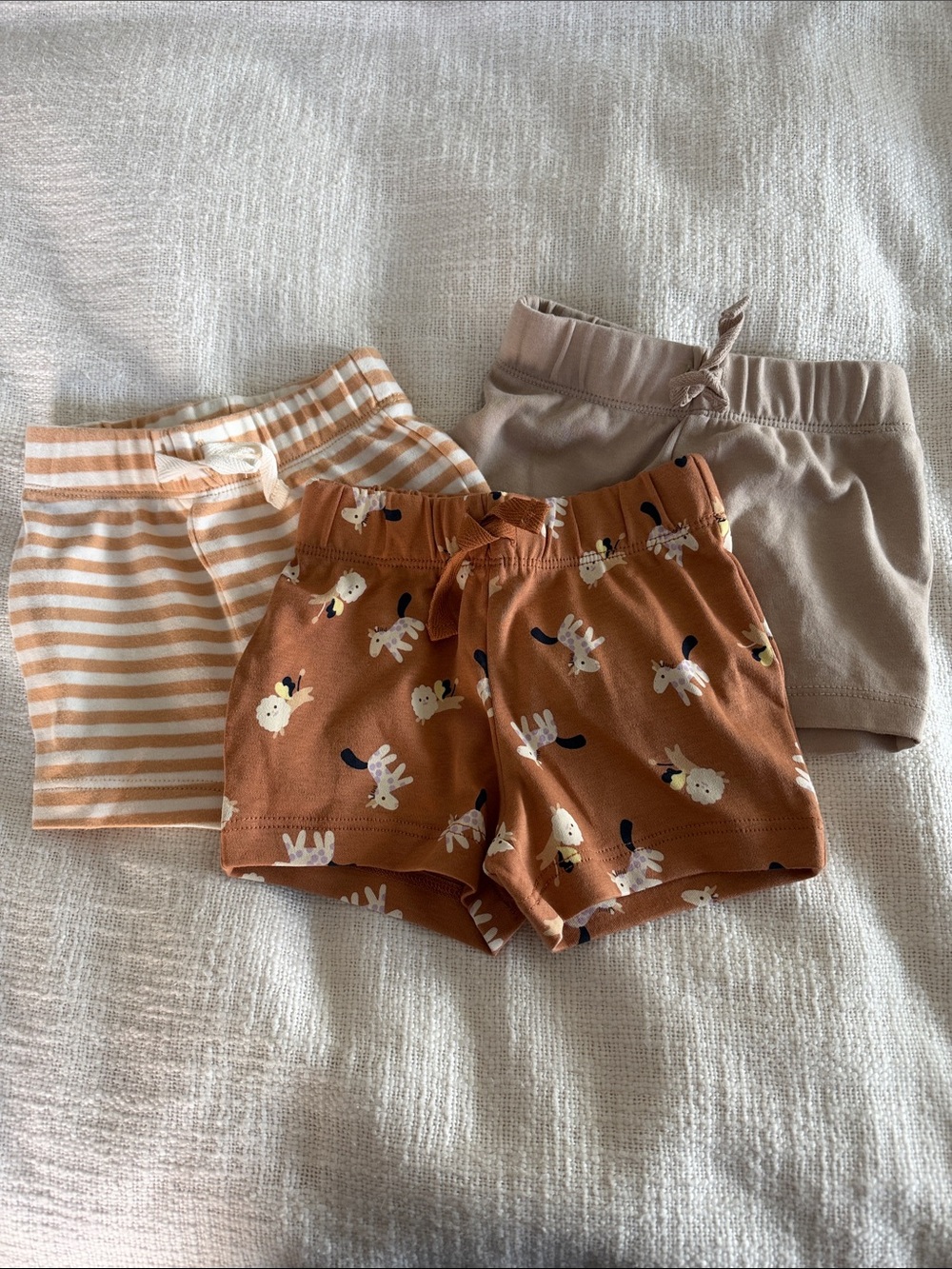 Amazon Essentials 0-3M knit shorts